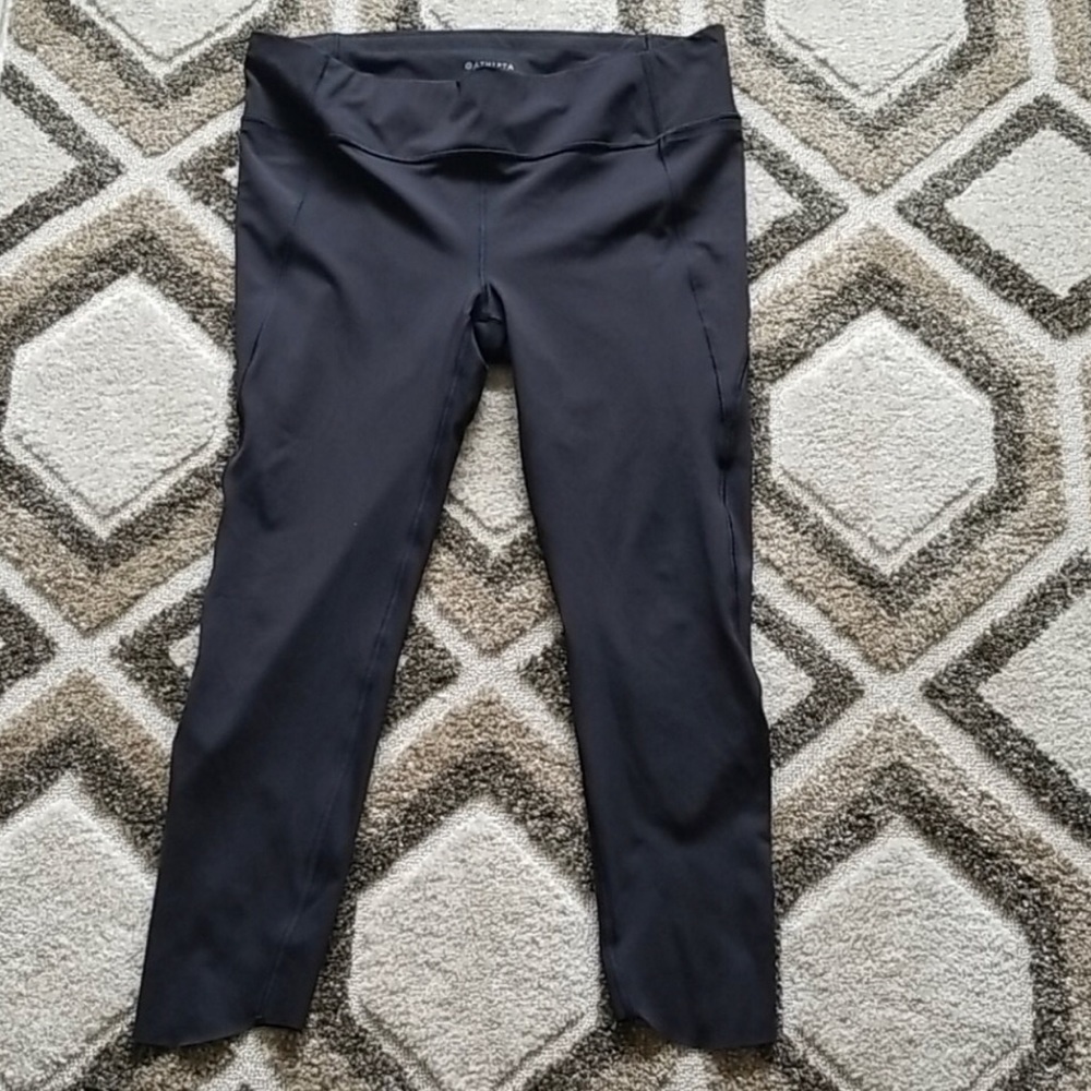 Athleta Black 7/8 Leggings w/ Pockets